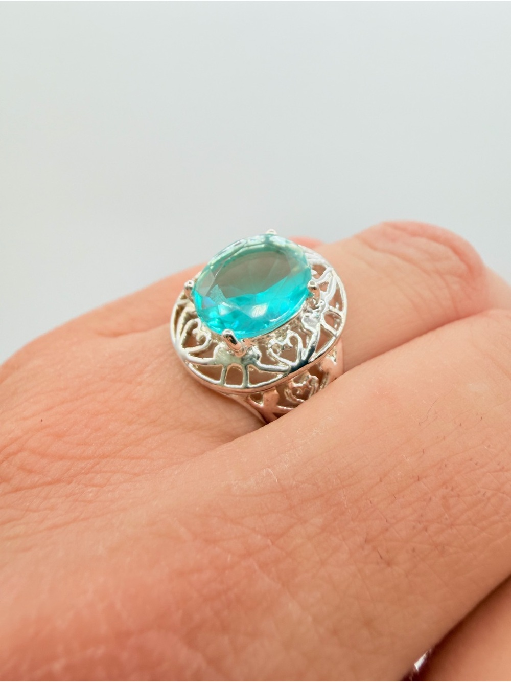 925 Sterling Silver Turquoise Blue Statement Ring Size 6.5–7